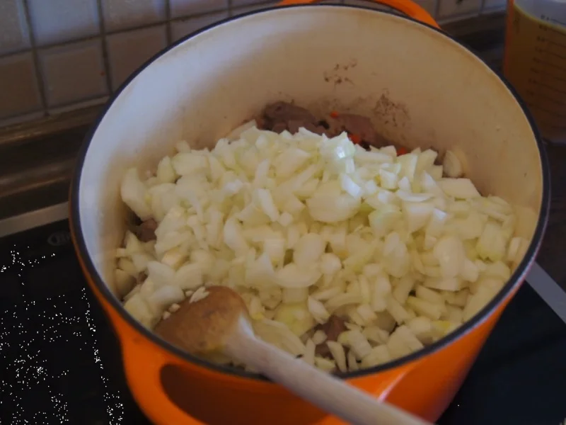 Rezept: Rindergulasch für 12 Personen Bild Nr. 6212 Rindergulasch für 12 Personen - Rezept - Bild Nr. 6212