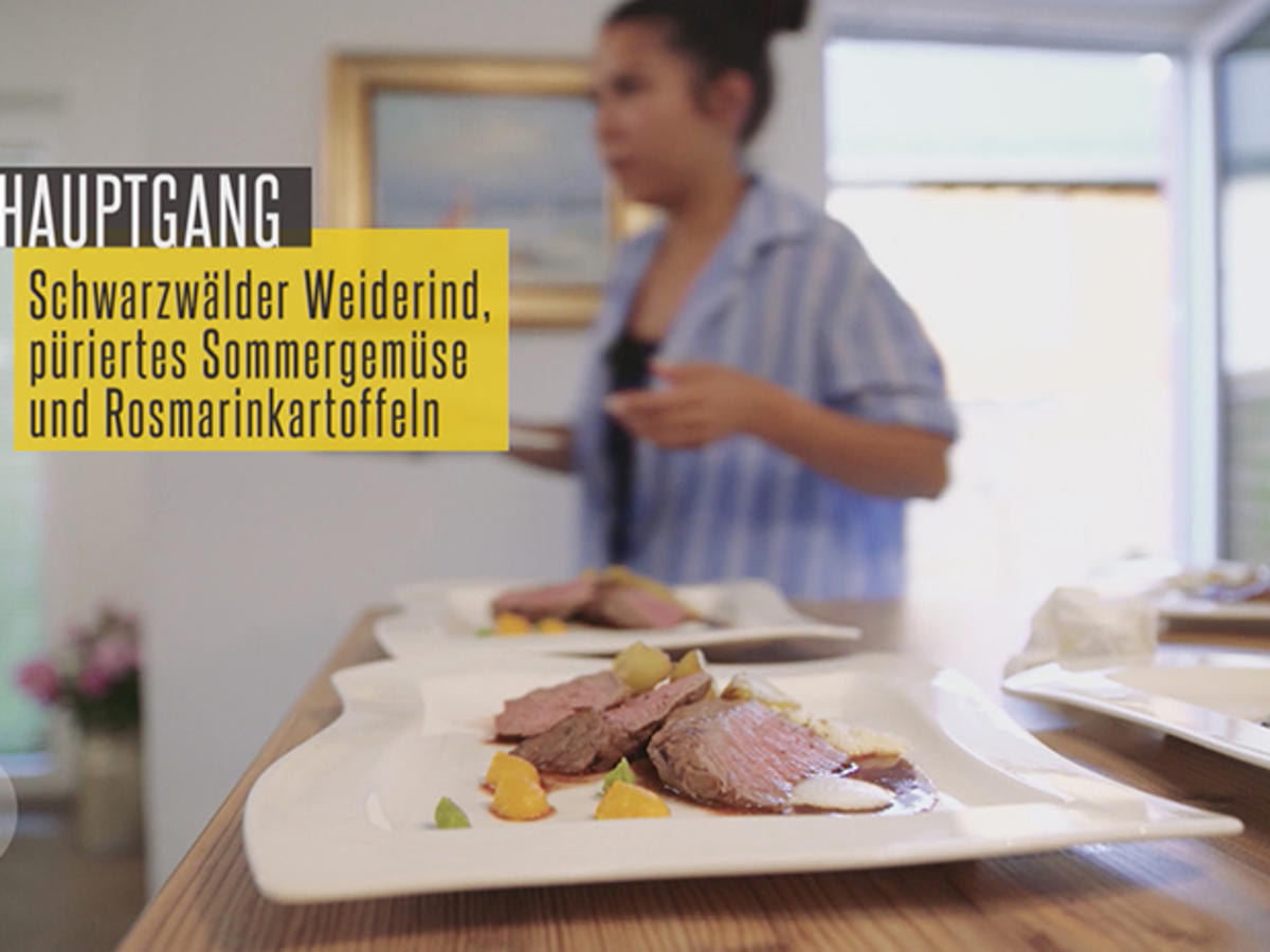 Schwarzwälder Weiderind, Rosmarinkartoffeln, braune Soße und Püree vom Sommergemüse - Rezept - Bild Nr. 6223