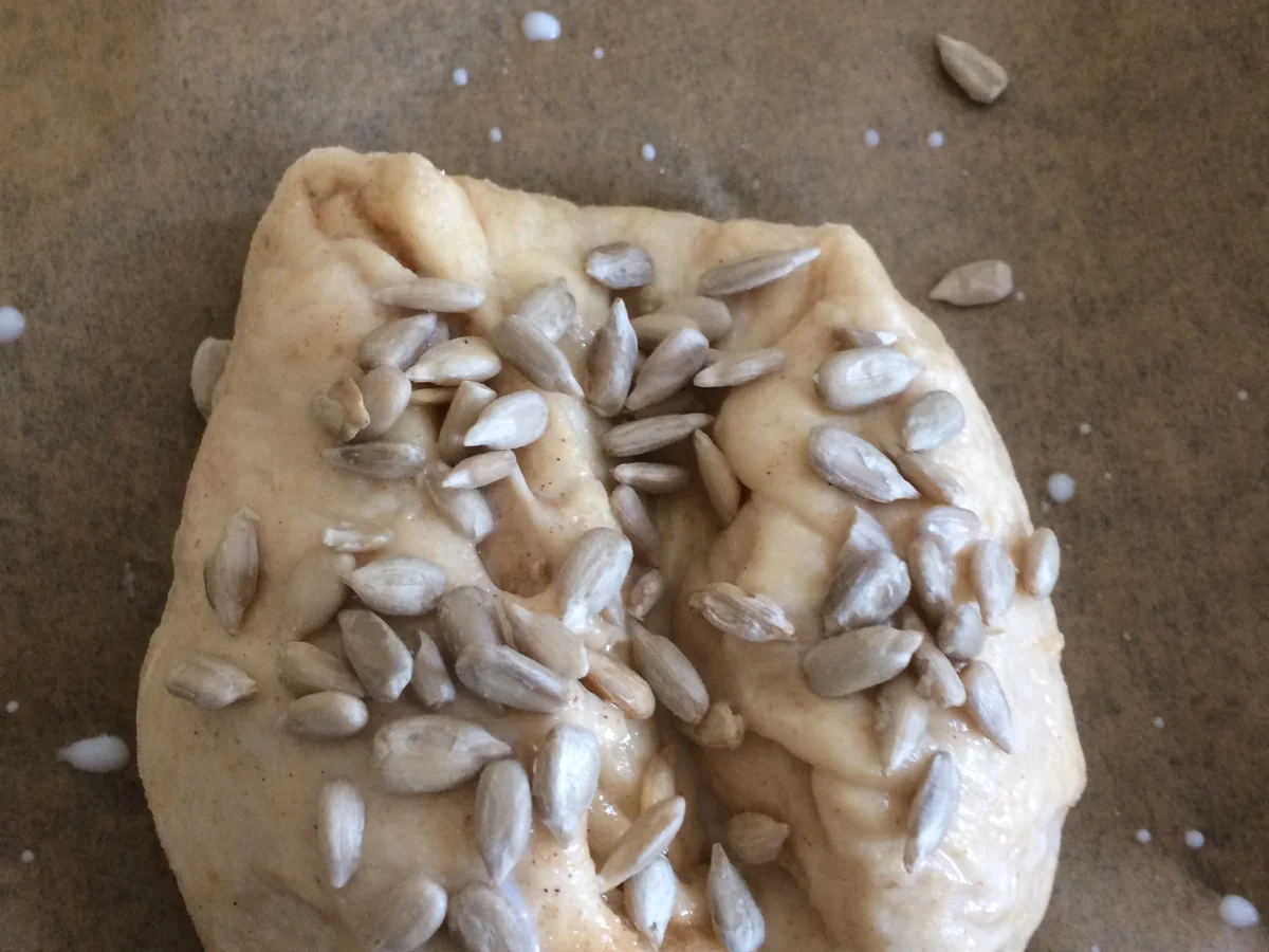 Franzbrötchen mit Sonnenblumenkerne - Rezept - Bild Nr. 6236