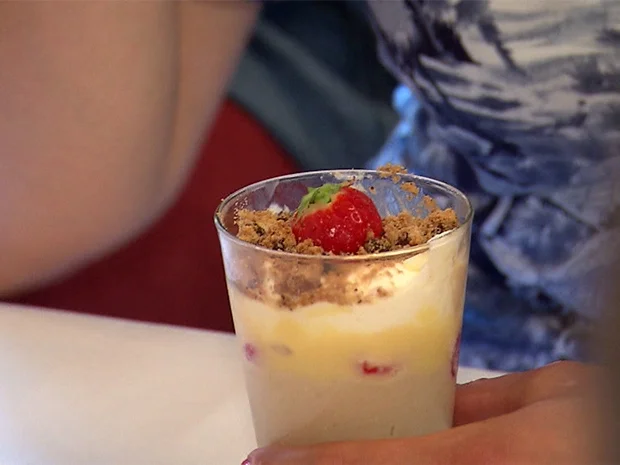 Zweierlei von einer Mascarpone-Joghurt-Creme - Rezept - Bild Nr. 2