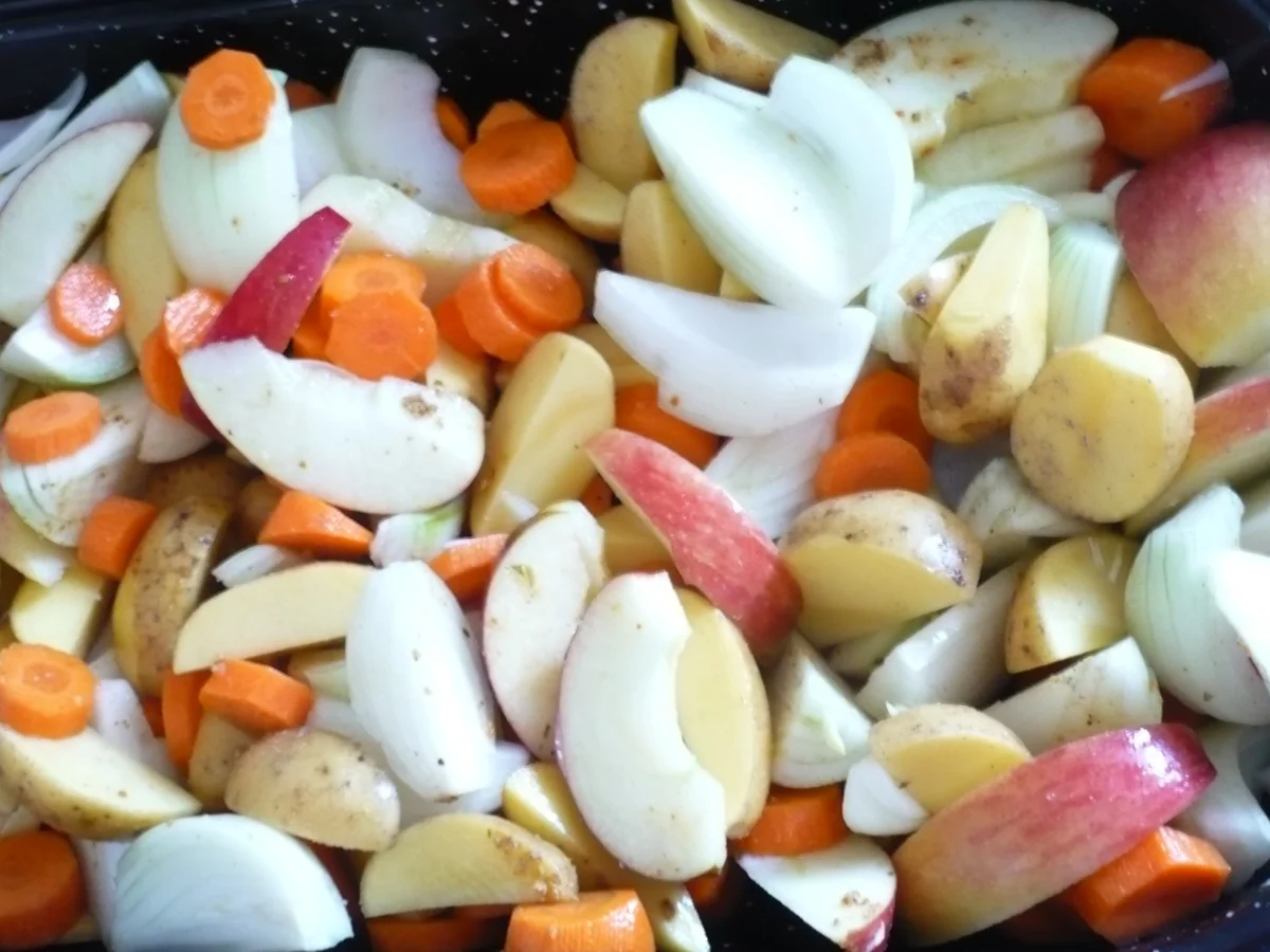 Schweinenacken mit Backhaus - Kartoffeln - Rezept - Bild Nr. 3