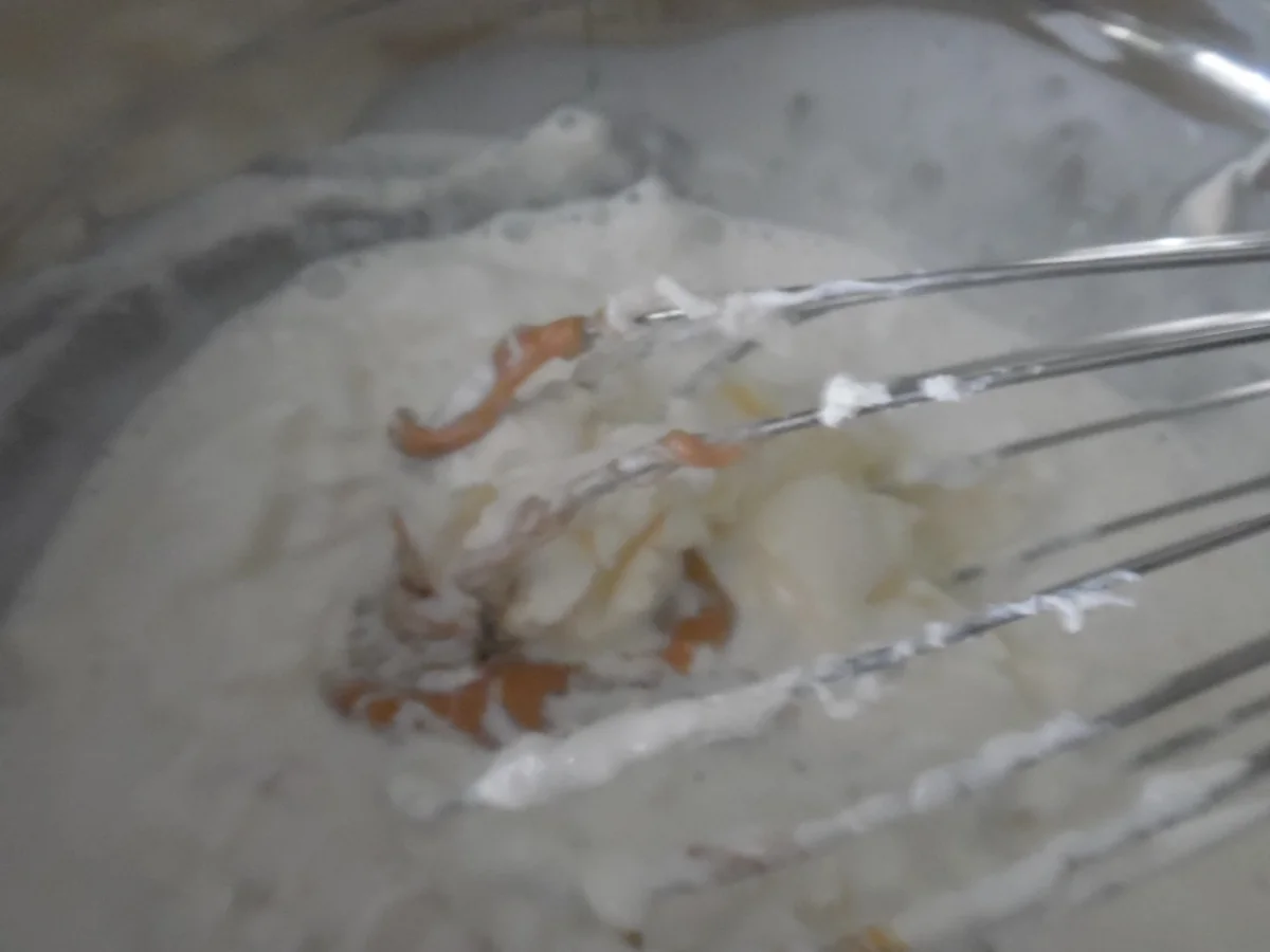 Joghurt-Stracciatella-Eis mit Erdnuss-Geschmack - Rezept - Bild Nr. 5