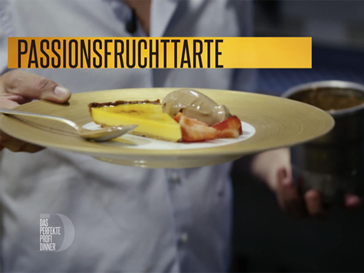 Bilder für Passionsfruchttarte mit Schokoladeneis und Früchte der Saison (Frank Buchholz) - Rezept