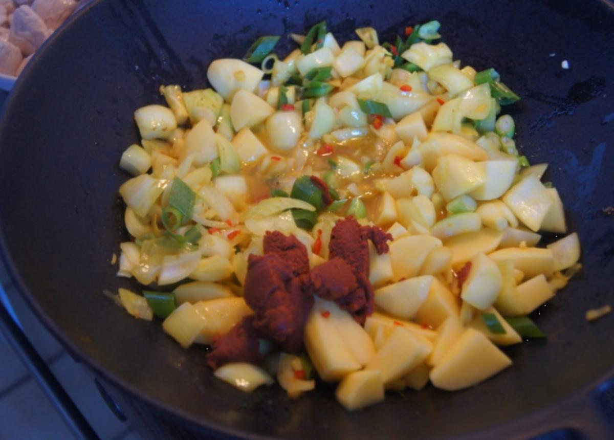 Hähnchenbrustfiletcurry mit Gemüse, Kartoffeln und Basmatireis - Rezept - Bild Nr. 6238