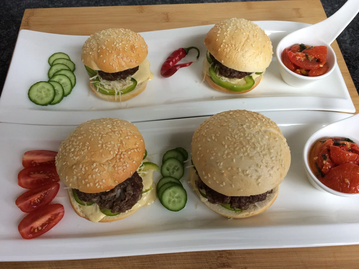 Burger Asiatische Art - Rezept - Bild Nr. 2