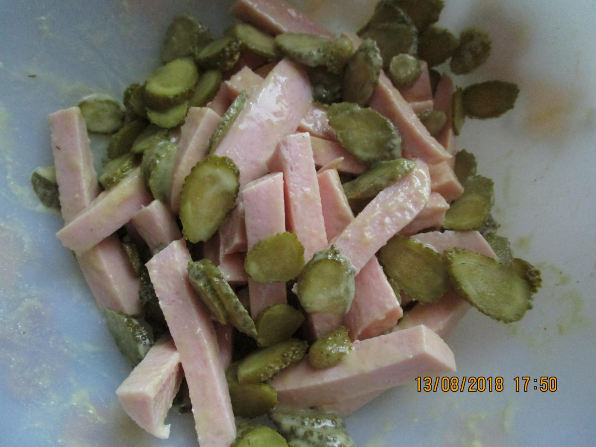 Salat: Radieschen-Gurken-Wurst-Salat - Rezept - Bild Nr. 6235