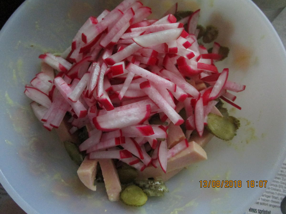 Salat: Radieschen-Gurken-Wurst-Salat - Rezept - Bild Nr. 6236