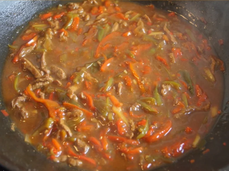 Rindfleischstreifen mit Paprika - Rezept - Bild Nr. 6230