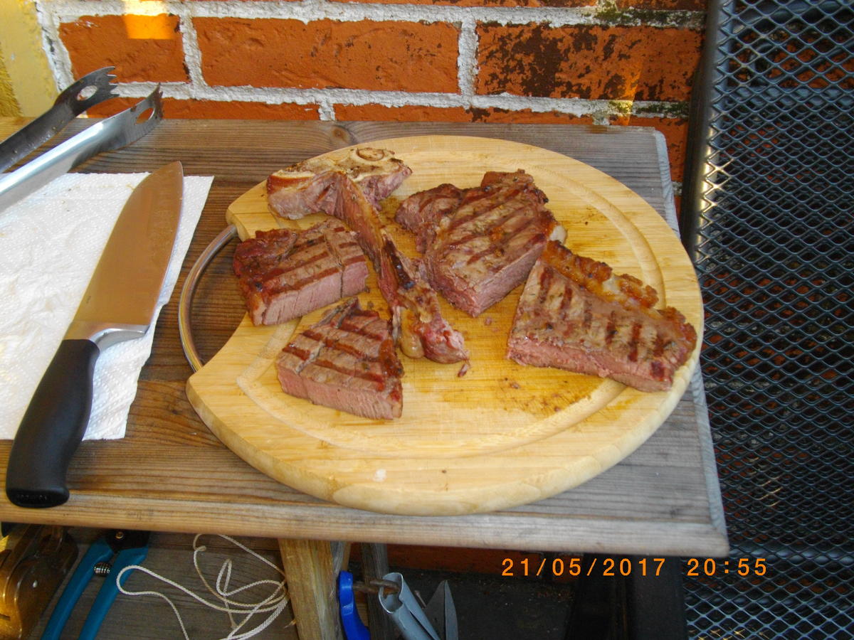 T-Bone Steak mit gebratenen Spargel und Fächerkartoffel - Rezept - Bild Nr. 6240