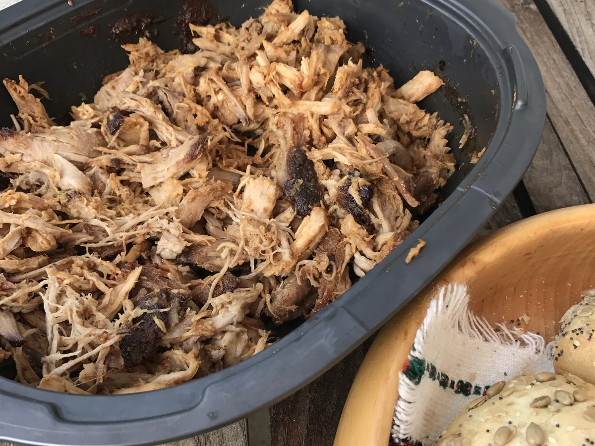 PULLED PORK AUS DEM  KOMBI DAMPFGARER - Rezept - Bild Nr. 2