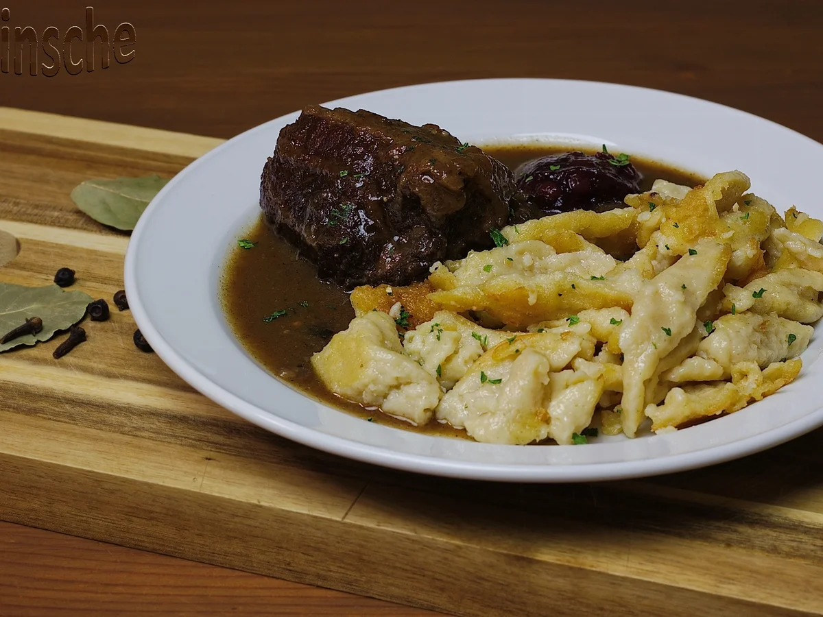 Ochsenbäckchen - Nach Sauerbraten-Art - - Rezept - Bild Nr. 6238
