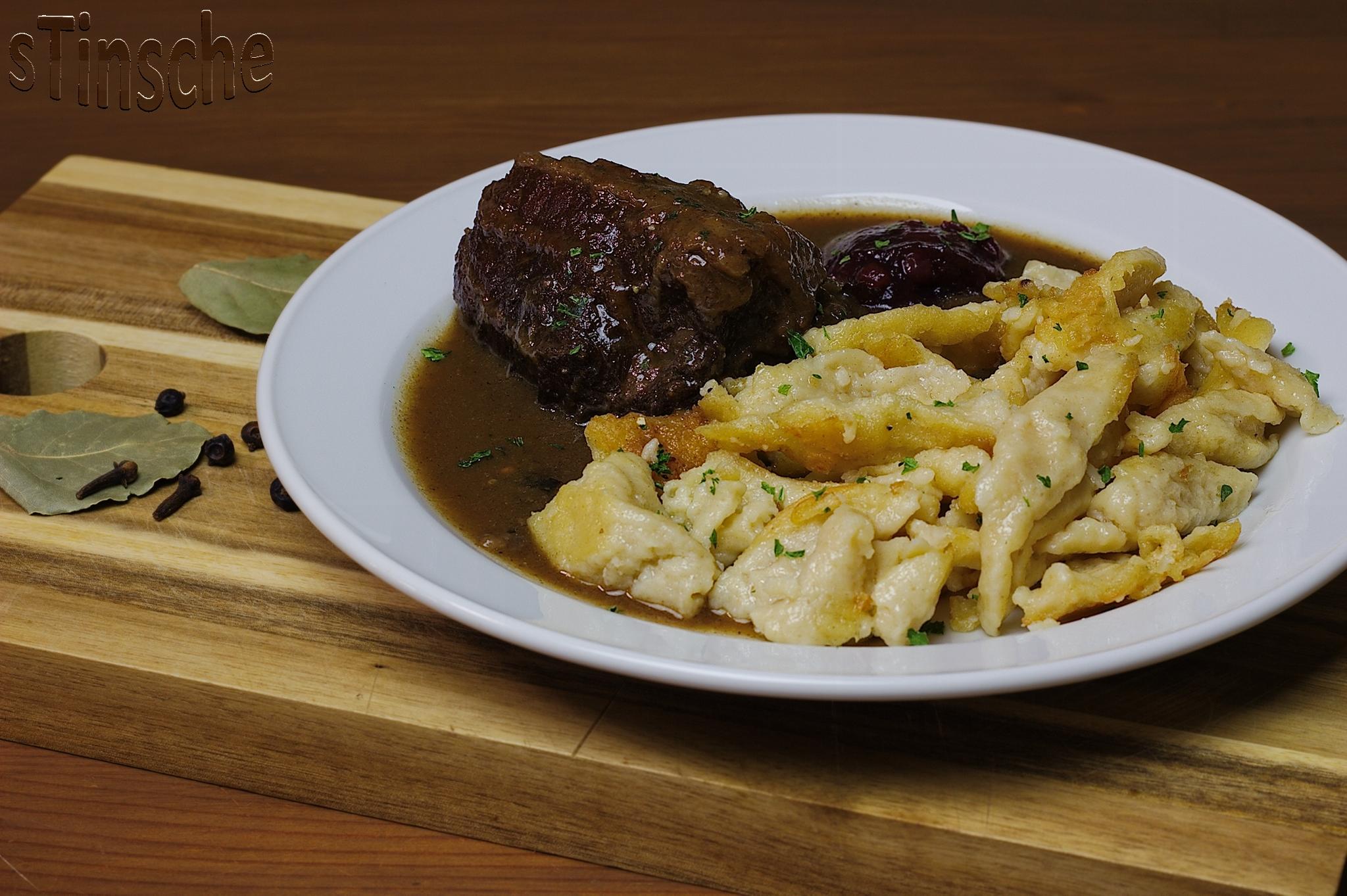 Bilder für Rinderbäckchen - Nach Sauerbraten-Art - - Rezept