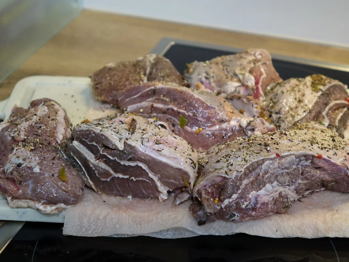 Ochsenbäckchen - Nach Sauerbraten-Art - - Rezept - Bild Nr. 6241