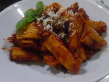 Tomaten-Tortiglioni mit Parmesan - Rezept - Bild Nr. 6243