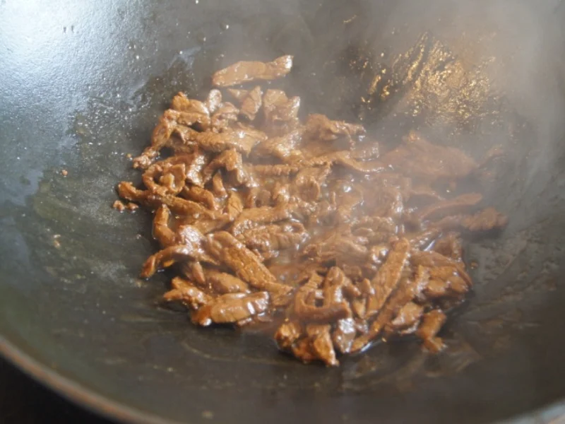 Rinderfilet mit Gemüse im Wok mit Basmati Reis - Rezept - Bild Nr. 6243