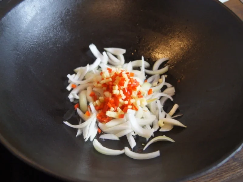 Wiener-Schnitzel vom Schwein mit Wokgemüse - Rezept - Bild Nr. 6250