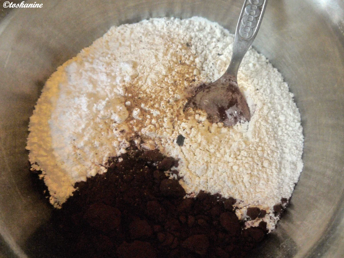 Feigentarte mit Basilikum-Limetten-Joghurt - Rezept - Bild Nr. 6242