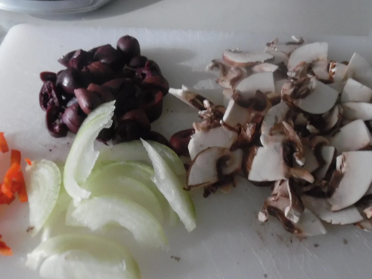 Rezept: Spaghetti-Pizza Bild Nr. 5 Spaghetti-Pizza - Rezept - Bild Nr. 5