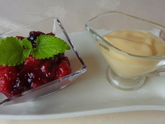 Rezept: Rote Grütze und Vanillesoße Bild Nr. 6244 Rote Grütze und Vanillesoße - Rezept - Bild Nr. 6244