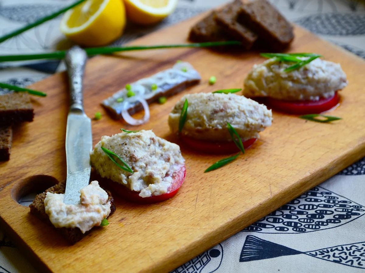 Heringsaufstrich - " Vorschmack " - Rezept - Bild Nr. 6241