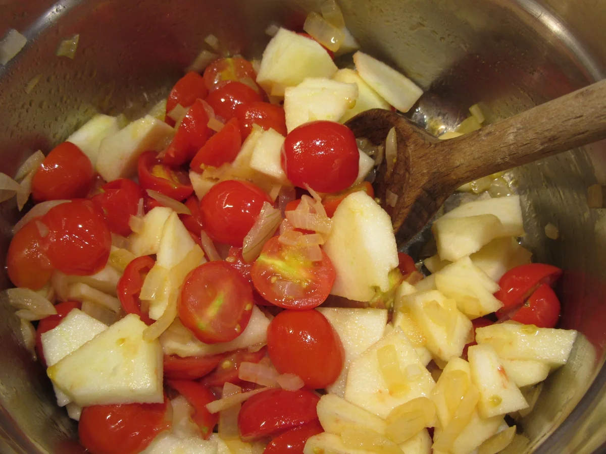 Rezept: Suppen: Bruschetta-Suppe Bild Nr. 6242 Suppen: Bruschetta-Suppe - Rezept - Bild Nr. 6242