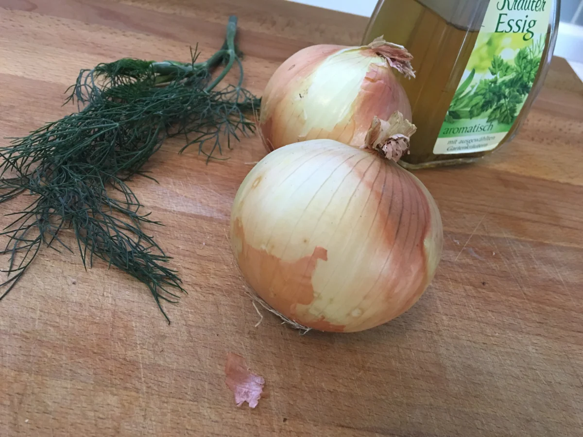 Putenspieße mit Zwiebel-Salat - Rezept - Bild Nr. 4