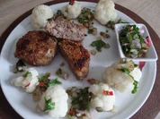 Knusperfrikadellen mit Blumenkohl und Vinaigrette - Rezept - Bild Nr. 6242