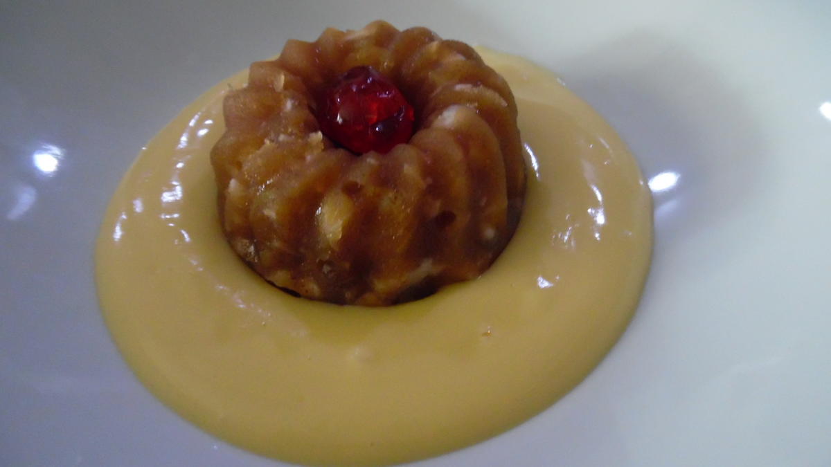 Apfel-Pudding-Törtchen auf Eierlikör-Creme - Rezept - Bild Nr. 6245