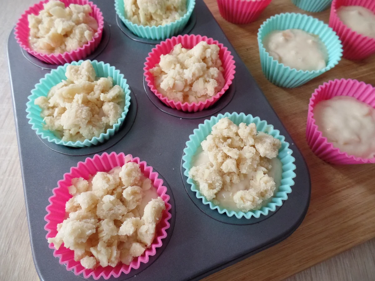 Aprikosen-Muffins mit Mandelstreuseln - Rezept - Bild Nr. 6253