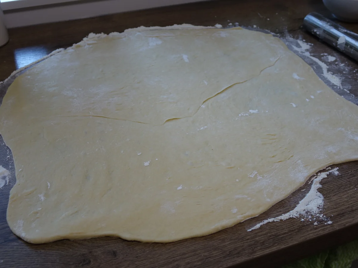 Zimtschnecken oder Cinnamon Rolls mit Topping - Rezept - Bild Nr. 6250