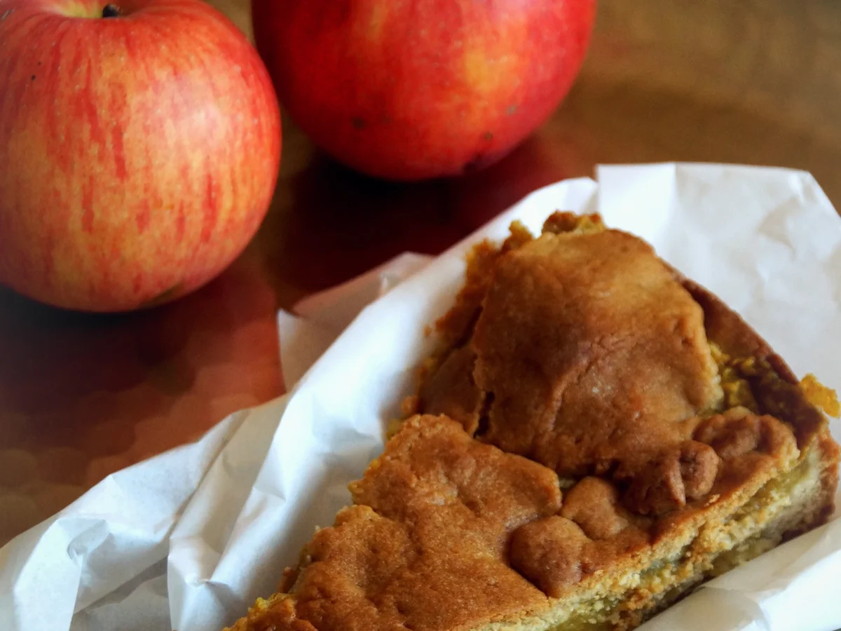 Rezept: Gedeckter Erdmandel-Apfelkuchen Bild Nr. 2 Gedeckter Erdmandel-Apfelkuchen - Rezept - Bild Nr. 2