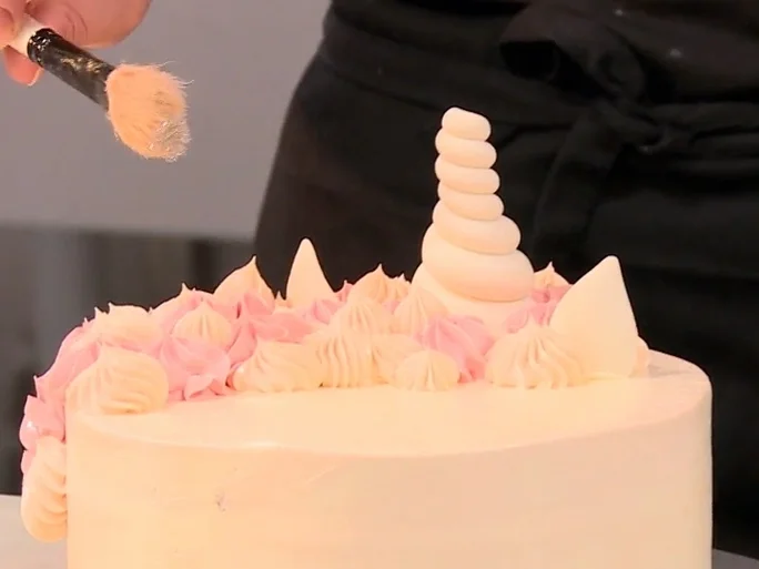 Rezept: Einhorn-Torte Bild Nr. 3 Einhorn-Torte - Rezept - Bild Nr. 3