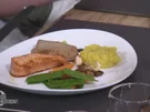 Lachs- und Thunfischfilet mit Zitronenreis und Zuckererbsen, Möhrchen und Austernpilzen - Rezept - Bild Nr. 2