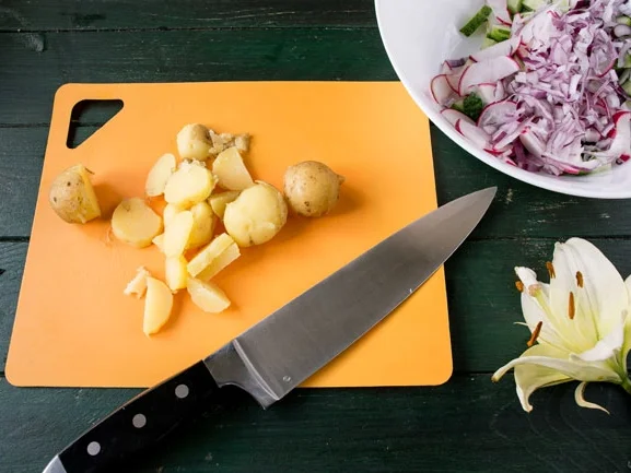 Rezept: Okroschka mit Kwas // Mix Markt Rezept # mixmarkt Bild Nr. 6255 Okroschka mit Kwas // Mix Markt Rezept # mixmarkt - Rezept - Bild Nr. 6255