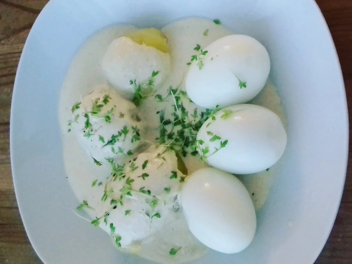 Senfeier mit Joghurtsauce - Rezept - Bild Nr. 6252