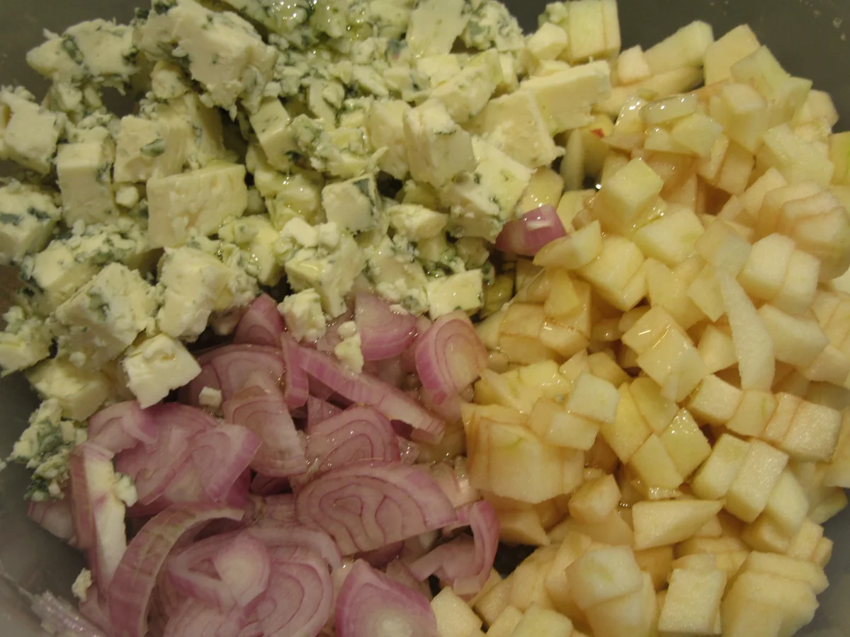 Rezept: Pikantes Backen: Fladen mit Apfel-Käse-Belag Bild Nr. 6256 Pikantes Backen: Fladen mit Apfel-Käse-Belag - Rezept - Bild Nr. 6256