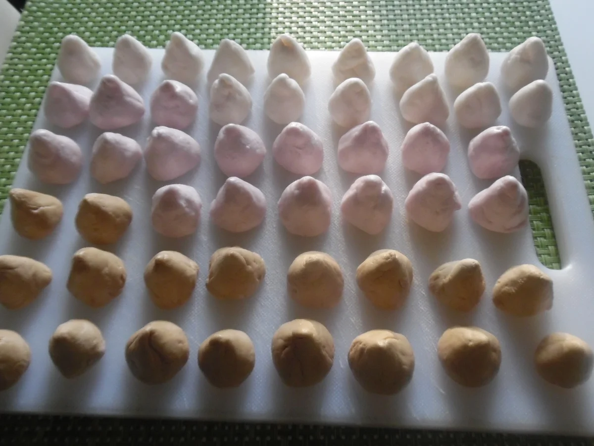 Rezept: Creme-Hütchen Bild Nr. 6259 Creme-Hütchen - Rezept - Bild Nr. 6259