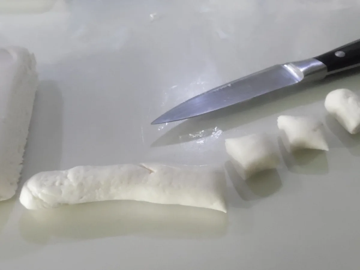 Rezept: Creme-Hütchen Bild Nr. 6260 Creme-Hütchen - Rezept - Bild Nr. 6260