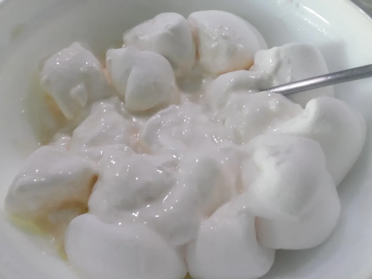 Rezept: Creme-Hütchen Bild Nr. 6268 Creme-Hütchen - Rezept - Bild Nr. 6268