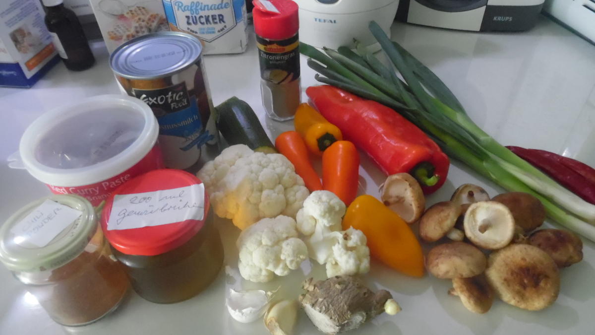 Rotes Hühner-Gemüse-Curry, scharf - Rezept - Bild Nr. 6262