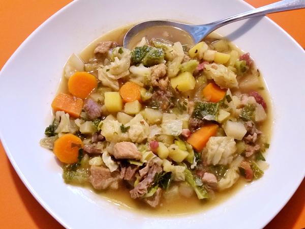 Deftiger Wirsing Topf - einfach - von mimi Deftiger Wirsing Topf - einfach - von mimi