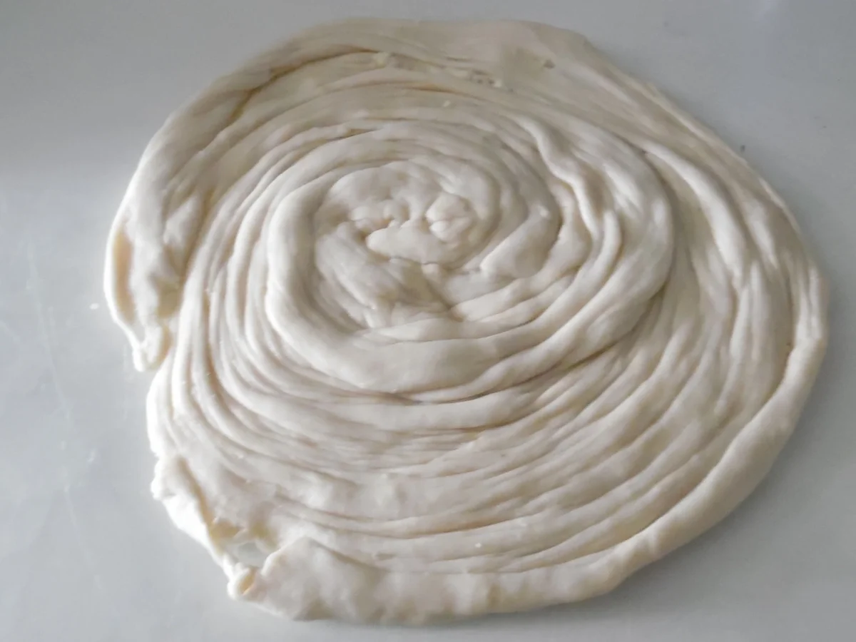 Rezept: Lacha Paratha ....indisches Pfannen-Fladenbrot Bild Nr. 3 Lacha Paratha ....indisches Pfannen-Fladenbrot - Rezept - Bild Nr. 3