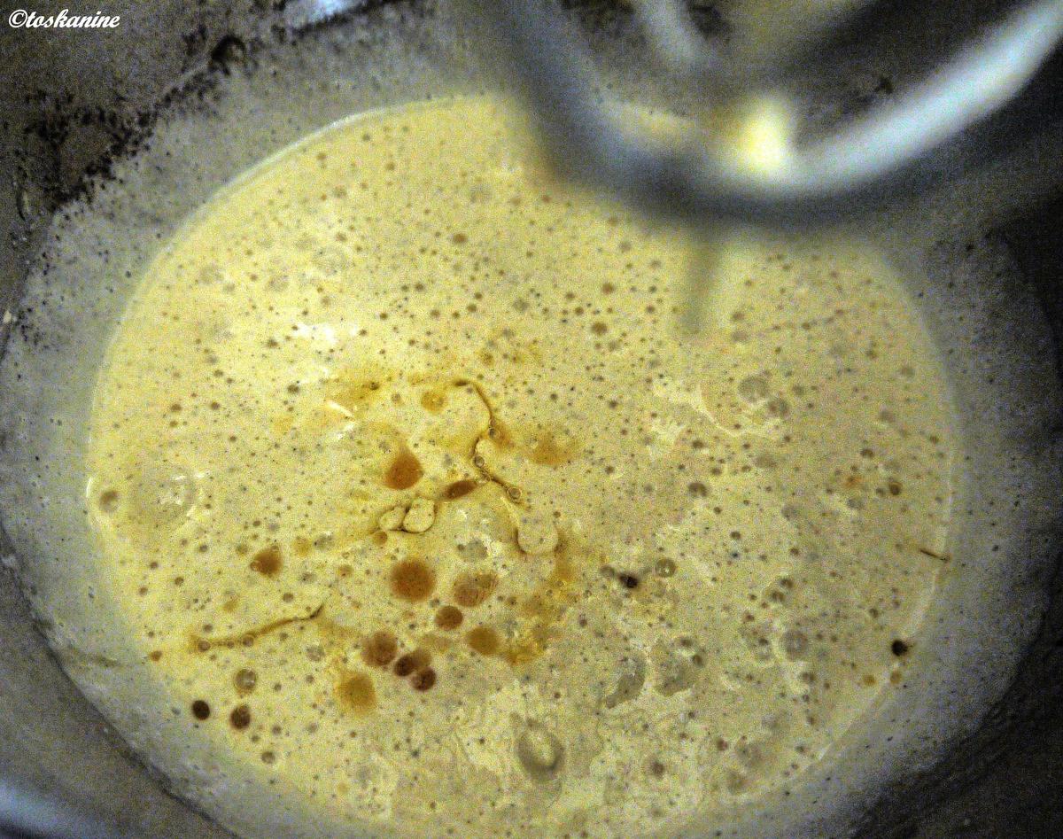 Zwetschgen-Süssholz-Kuchen mit Limetten-Topping - Rezept - Bild Nr. 6268