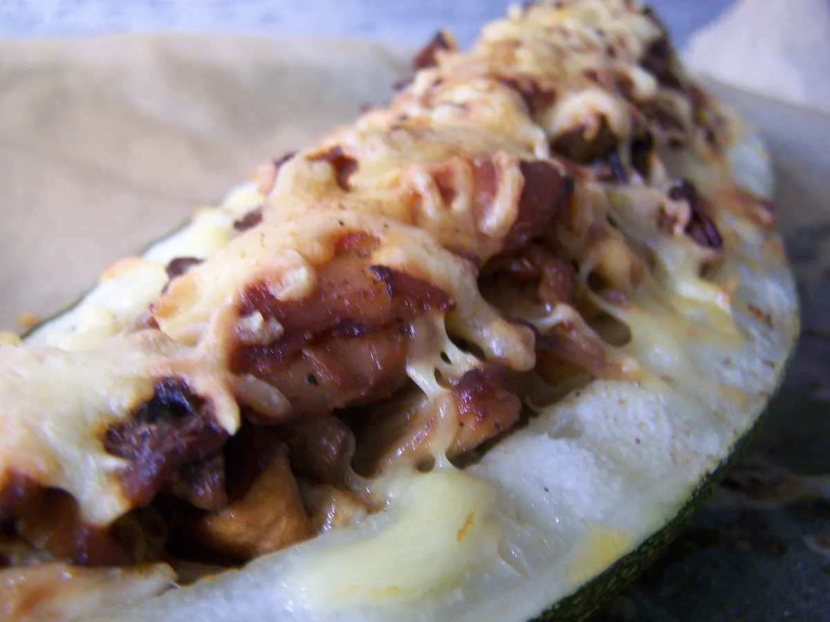 Ein Traum von einer Zucchini gefüllt - No. 2 - Rezept - Bild Nr. 6267