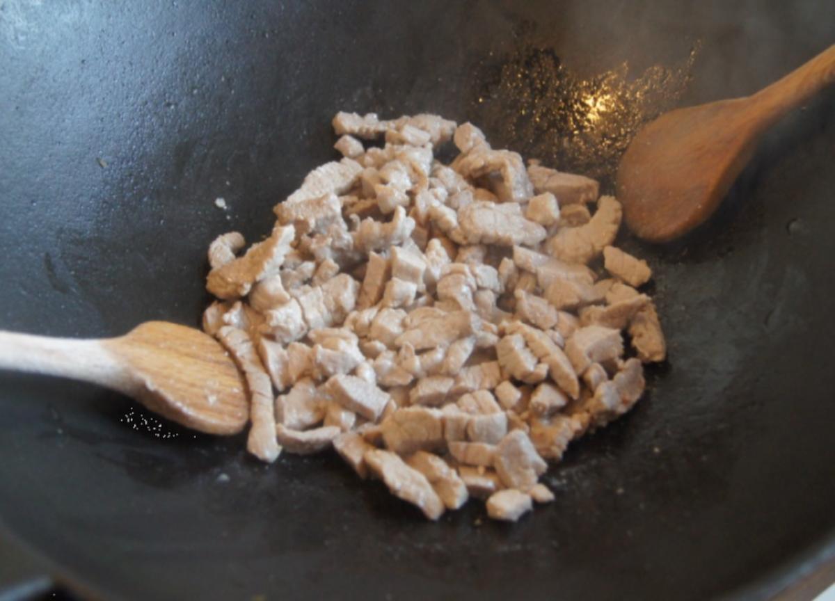 Wok-Gemüsepasta mit Schweinefilet - Rezept - Bild Nr. 6272