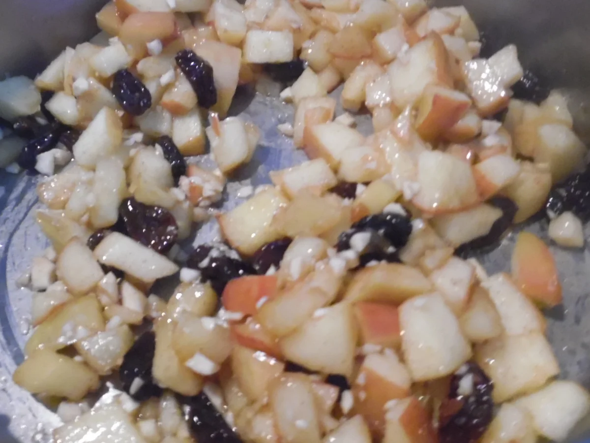 Rezept: "Blitz-Blätterteig"-Apfeltaschen Bild Nr. 6284 "Blitz-Blätterteig"-Apfeltaschen - Rezept - Bild Nr. 6284