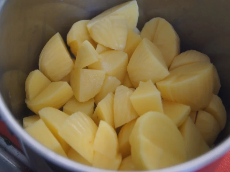 Bayrischer Leberkäse mit orangen Blumenkohl und Kartoffelstampf - Rezept - Bild Nr. 6279