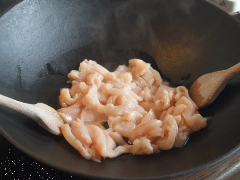 Hähnchen-Gemüse-Wok mit Spätzle - Rezept - Bild Nr. 6306