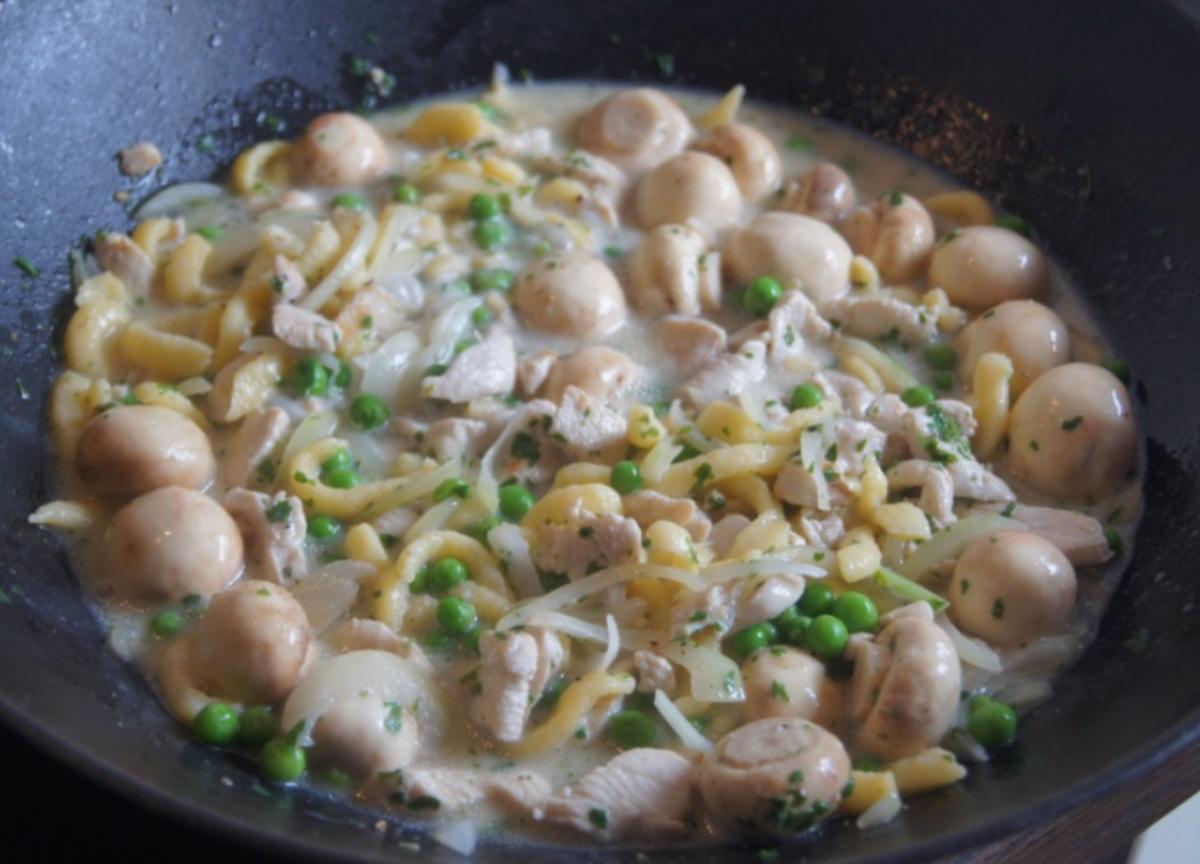 Hähnchen-Gemüse-Wok mit Spätzle - Rezept - Bild Nr. 6313