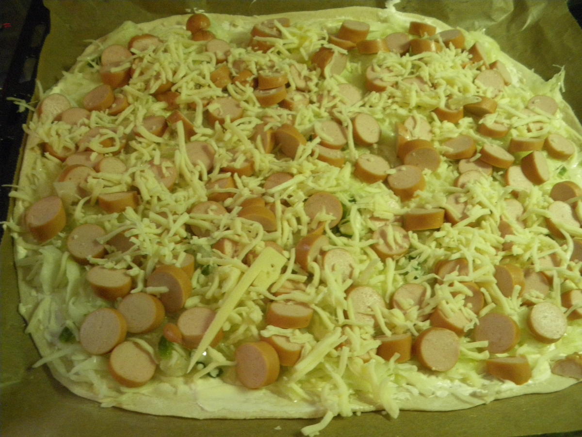 Hot Dog Pizza Wurstsnackpizza - Rezept - Bild Nr. 3